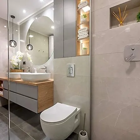 Angela's Place Апартаменти Дугі-Рат